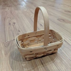 Longaberger Parsley Booking basket
